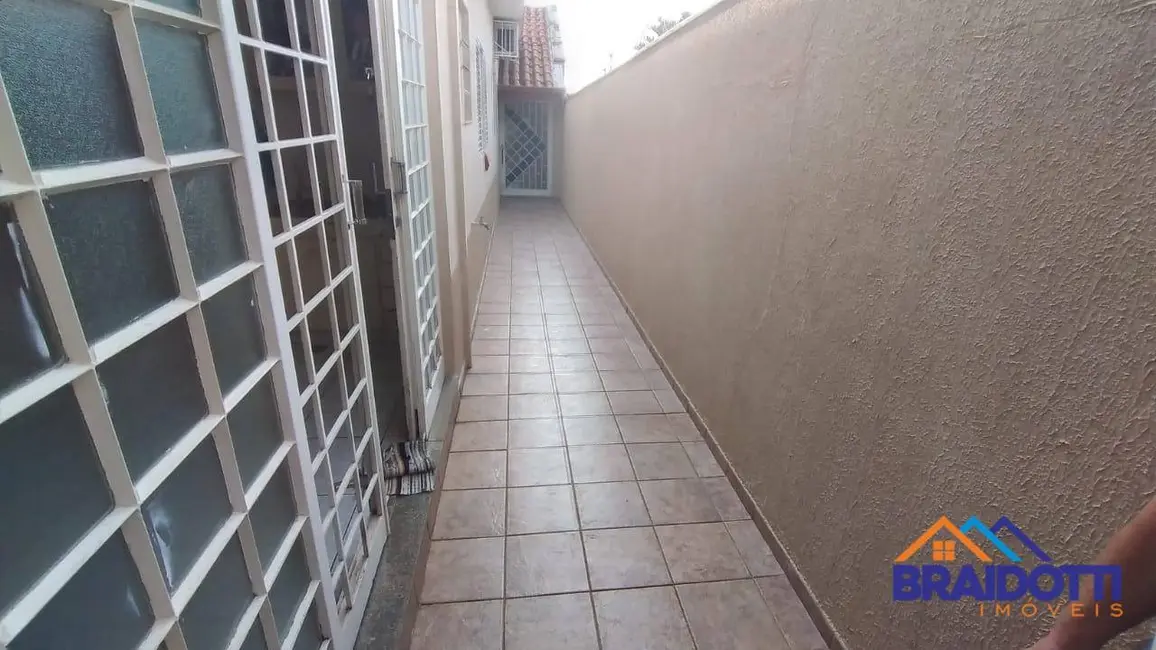 Foto 4 de Casa com 3 quartos à venda, 531m2 em Jardim Glória, Americana - SP