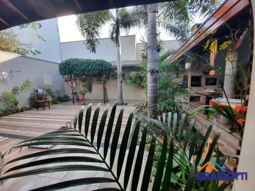 Casa com 4 quartos à venda, 300m2 em Jardim Terramérica III, Americana - SP - imagem 6 Foto 6 de Casa com 4 quartos à venda, 300m2 em Jardim Terramérica III, Americana - SP