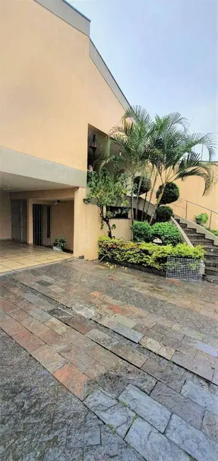 Foto 2 de Casa com 2 quartos à venda, 234m2 em Osvaldo Cruz, Sao Caetano Do Sul - SP