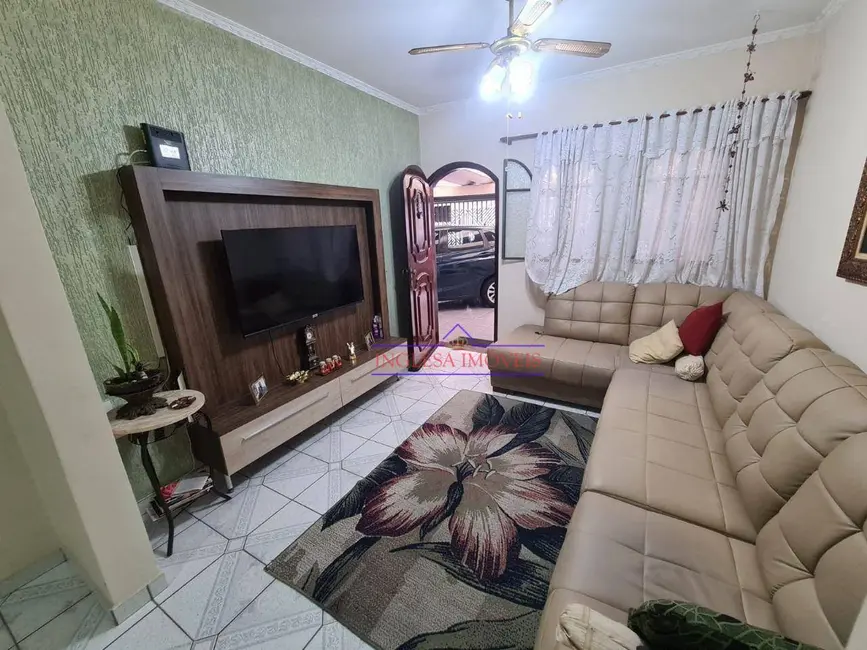 Foto 1 de Casa com 3 quartos à venda, 120m2 em Vila Scarpelli, Santo Andre - SP