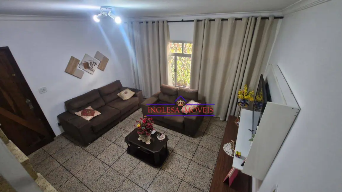 Foto 4 de Sobrado com 3 quartos à venda, 170m2 em Vila Scarpelli, Santo Andre - SP