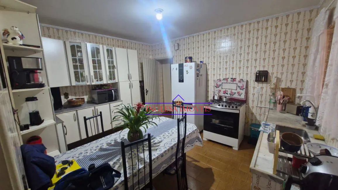 Foto 5 de Sobrado com 3 quartos à venda, 170m2 em Vila Scarpelli, Santo Andre - SP