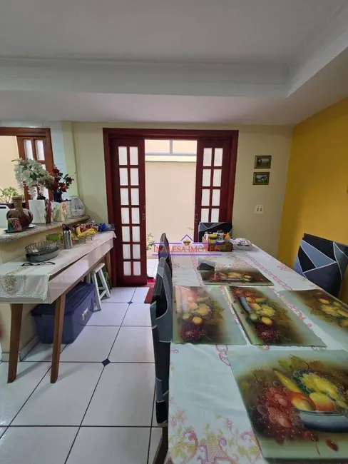 Sobrado com 4 quartos à venda, 201m2 em Vila Boa Vista, Santo Andre - SP - imagem 4 Foto 4 de Sobrado com 4 quartos à venda, 201m2 em Vila Boa Vista, Santo Andre - SP