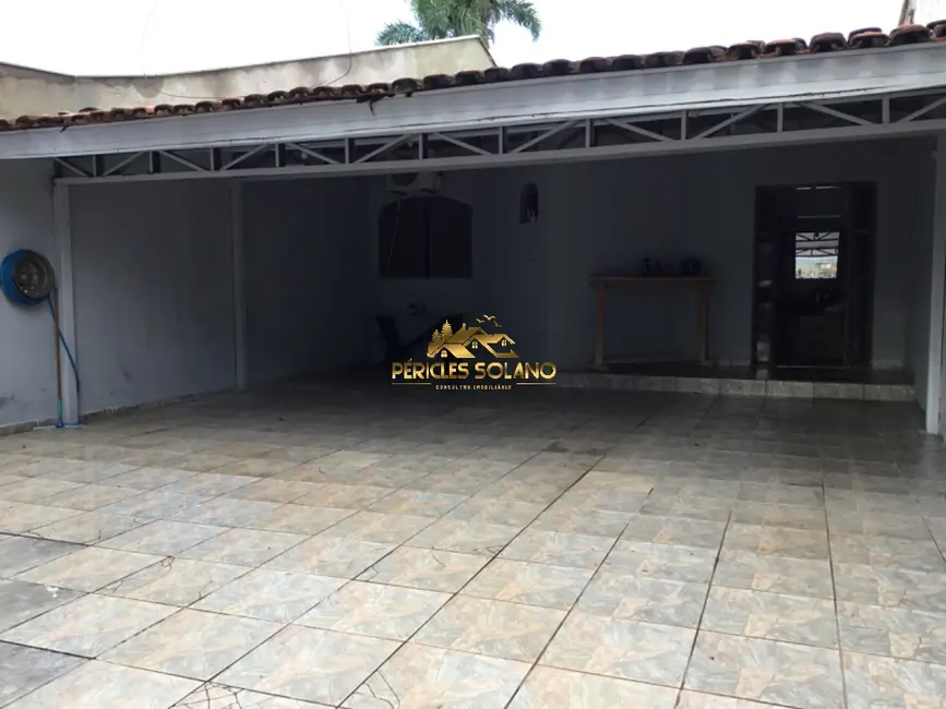 Foto 1 de Casa com 4 quartos à venda, 160m2 em Vila Rosa, Goiania - GO