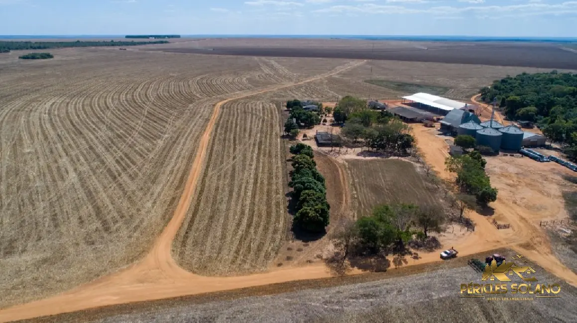 Foto 3 de Fazenda / Haras com 3 quartos à venda, 5000m2 em Centro, Campo Novo Do Parecis - MT