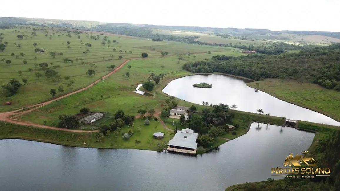 Foto 1 de Fazenda / Haras com 3 quartos à venda, 1970m2 em Sao Miguel Do Passa Quatro - GO