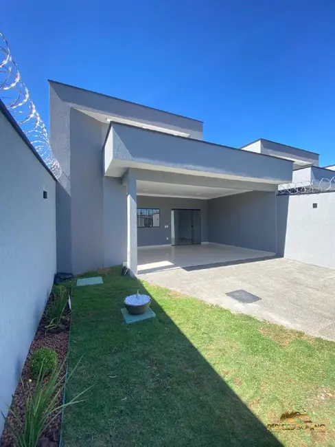 Casa com 3 quartos à venda, 130m2 em Senador Canedo - GO - imagem 4 Foto 4 de Casa com 3 quartos à venda, 130m2 em Senador Canedo - GO