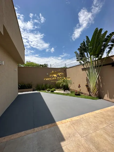 Foto 2 de Casa com 3 quartos à venda, 360m2 em Residencial Eldorado, Goiania - GO