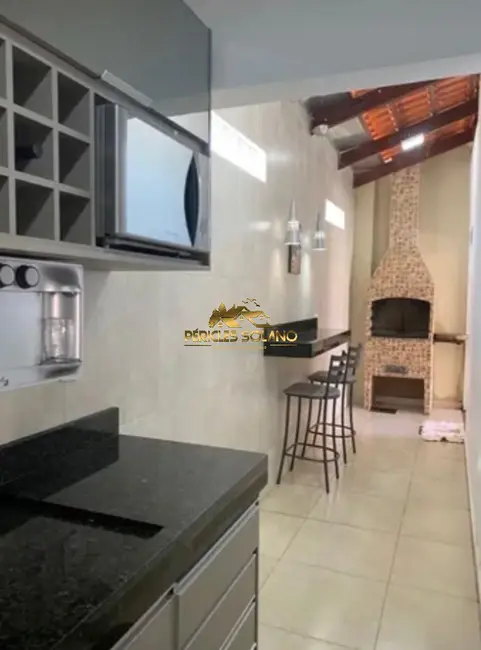 Foto 3 de Casa de Condomínio com 3 quartos à venda, 200m2 em Chácaras Maringá, Goiania - GO