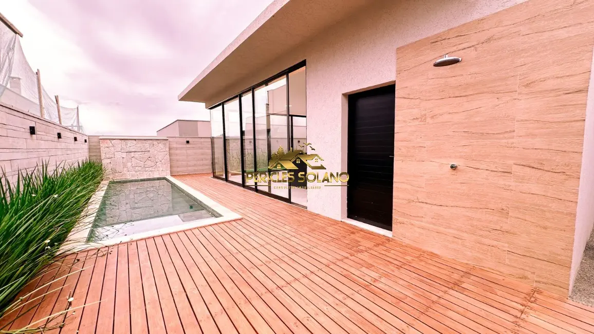 Casa com 3 quartos à venda, 225m2 em Setor Central, Goiania - GO - imagem 4 Foto 4 de Casa com 3 quartos à venda, 225m2 em Setor Central, Goiania - GO