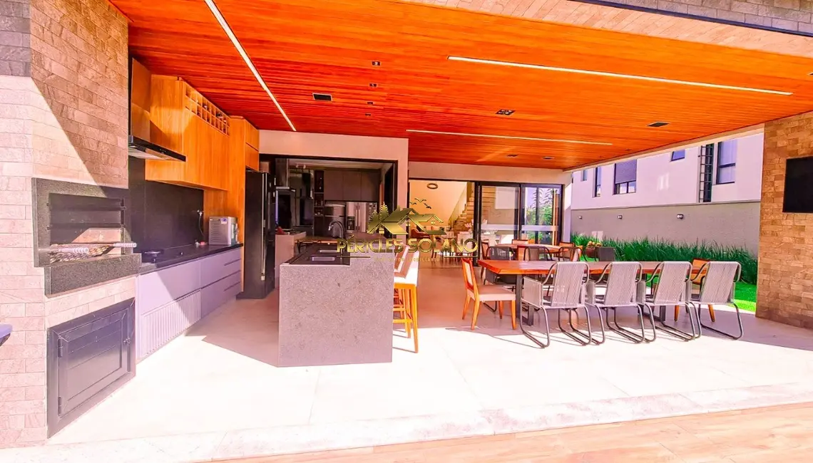 Foto 1 de Casa com 4 quartos à venda, 414m2 em Goiania - GO