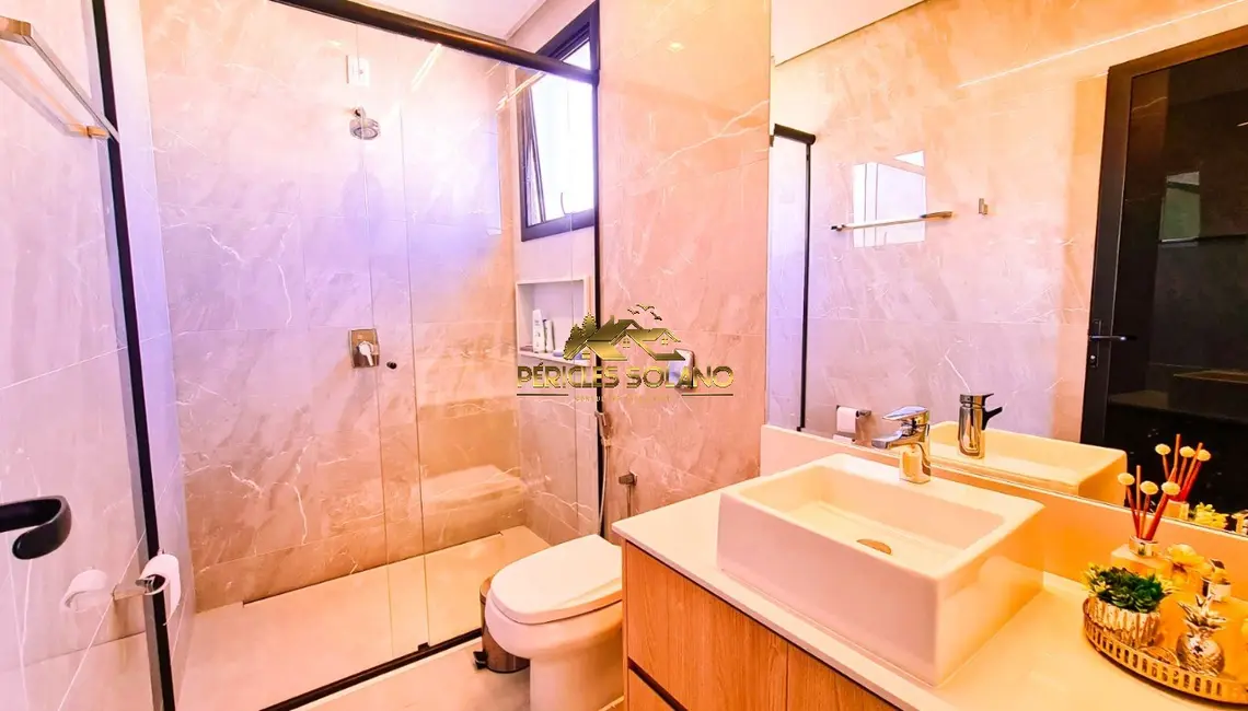 Foto 8 de Casa com 4 quartos à venda, 414m2 em Goiania - GO