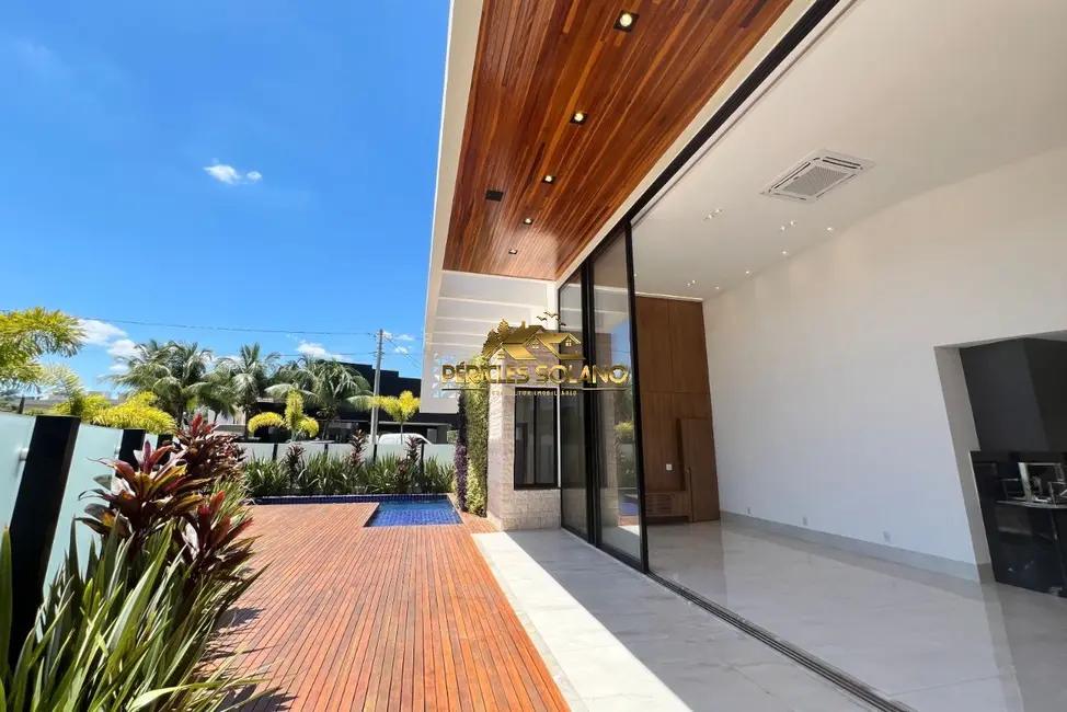 Foto 4 de Casa de Condomínio com 4 quartos à venda, 284m2 em Condomínio do Lago, Goiania - GO