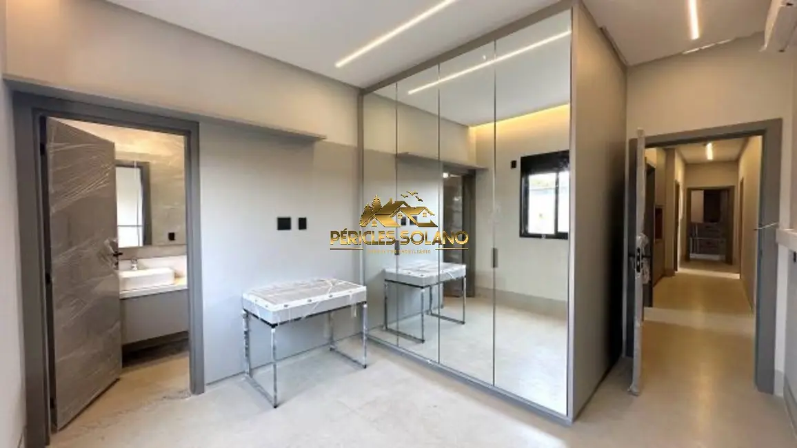 Casa de Condomínio com 3 quartos à venda, 249m2 em Goiania - GO - imagem 3 Foto 3 de Casa de Condomínio com 3 quartos à venda, 249m2 em Goiania - GO