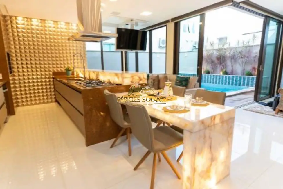 Casa de Condomínio com 4 quartos à venda, 351m2 em Jardins Madri, Goiania - GO - imagem 3 Foto 3 de Casa de Condomínio com 4 quartos à venda, 351m2 em Jardins Madri, Goiania - GO