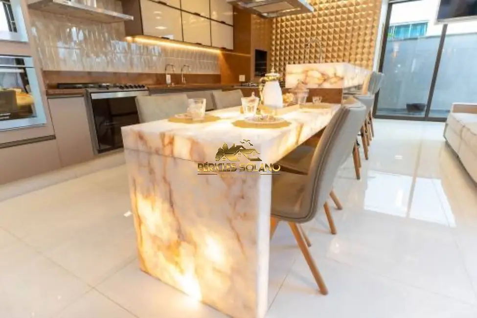 Casa de Condomínio com 4 quartos à venda, 351m2 em Jardins Madri, Goiania - GO - imagem 5 Foto 5 de Casa de Condomínio com 4 quartos à venda, 351m2 em Jardins Madri, Goiania - GO