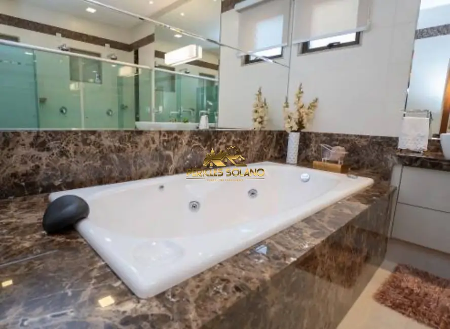 Casa de Condomínio com 4 quartos à venda, 351m2 em Jardins Madri, Goiania - GO - imagem 8 Foto 8 de Casa de Condomínio com 4 quartos à venda, 351m2 em Jardins Madri, Goiania - GO