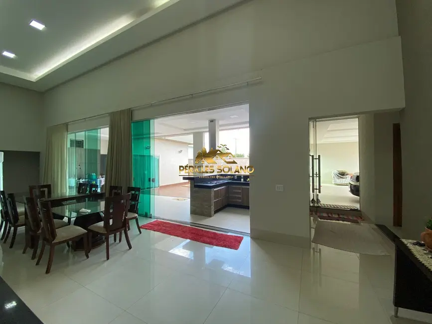 Casa de Condomínio com 4 quartos à venda, 287m2 em Jardins Lisboa, Goiania - GO - imagem 3 Foto 3 de Casa de Condomínio com 4 quartos à venda, 287m2 em Jardins Lisboa, Goiania - GO
