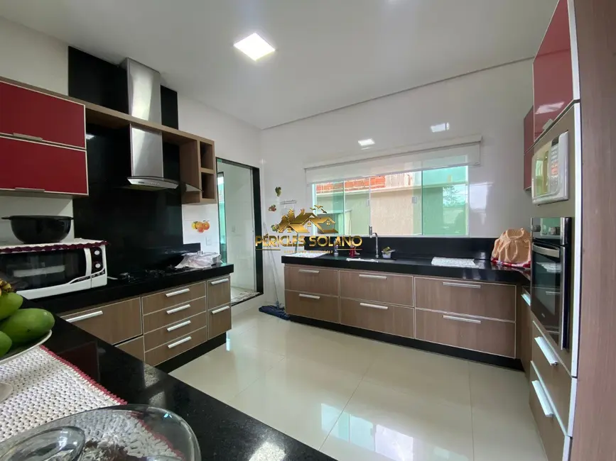 Casa de Condomínio com 4 quartos à venda, 287m2 em Jardins Lisboa, Goiania - GO - imagem 6 Foto 6 de Casa de Condomínio com 4 quartos à venda, 287m2 em Jardins Lisboa, Goiania - GO