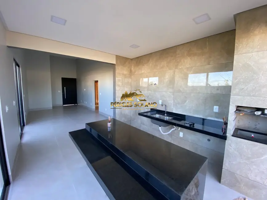 Casa de Condomínio com 3 quartos à venda, 150m2 em Senador Canedo - GO - imagem 7 Foto 7 de Casa de Condomínio com 3 quartos à venda, 150m2 em Senador Canedo - GO