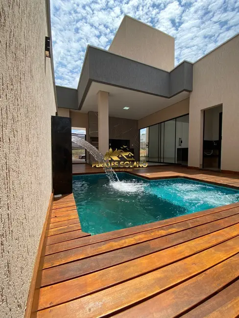 Casa de Condomínio com 3 quartos à venda, 158m2 em Senador Canedo - GO - imagem 3 Foto 3 de Casa de Condomínio com 3 quartos à venda, 158m2 em Senador Canedo - GO