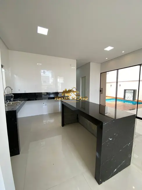 Casa de Condomínio com 3 quartos à venda, 158m2 em Senador Canedo - GO - imagem 7 Foto 7 de Casa de Condomínio com 3 quartos à venda, 158m2 em Senador Canedo - GO