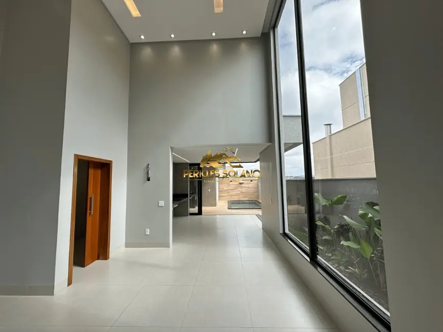 Casa de Condomínio com 3 quartos à venda, 161m2 em Senador Canedo - GO - imagem 7 Foto 7 de Casa de Condomínio com 3 quartos à venda, 161m2 em Senador Canedo - GO