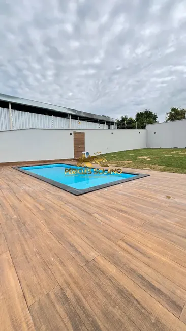 Casa com 3 quartos à venda, 200m2 em Cidade Vera Cruz, Aparecida De Goiania - GO - imagem 3 Foto 3 de Casa com 3 quartos à venda, 200m2 em Cidade Vera Cruz, Aparecida De Goiania - GO