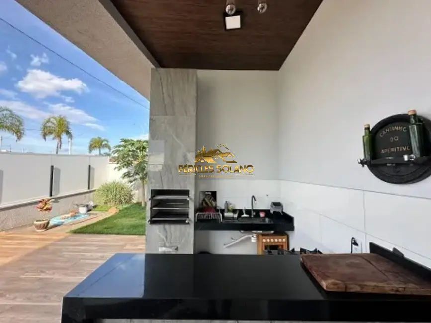 Casa de Condomínio com 3 quartos à venda, 200m2 em Senador Canedo - GO - imagem 6 Foto 6 de Casa de Condomínio com 3 quartos à venda, 200m2 em Senador Canedo - GO