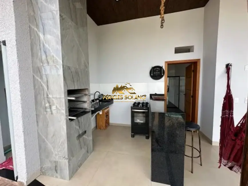 Casa de Condomínio com 3 quartos à venda, 200m2 em Senador Canedo - GO - imagem 7 Foto 7 de Casa de Condomínio com 3 quartos à venda, 200m2 em Senador Canedo - GO