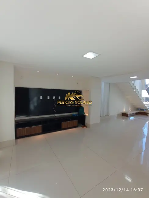 Casa de Condomínio com 5 quartos para alugar, 336m2 em Jardins Valência, Goiania - GO - imagem 9 Foto 9 de Casa de Condomínio com 5 quartos para alugar, 336m2 em Jardins Valência, Goiania - GO
