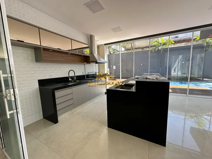 Casa de Condomínio com 4 quartos à venda, 487m2 em Condomínio do Lago, Goiania - GO - imagem 5 Foto 5 de Casa de Condomínio com 4 quartos à venda, 487m2 em Condomínio do Lago, Goiania - GO