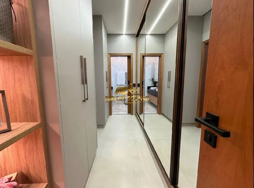 Foto 9 de Casa de Condomínio com 4 quartos à venda, 219m2 em Senador Canedo - GO