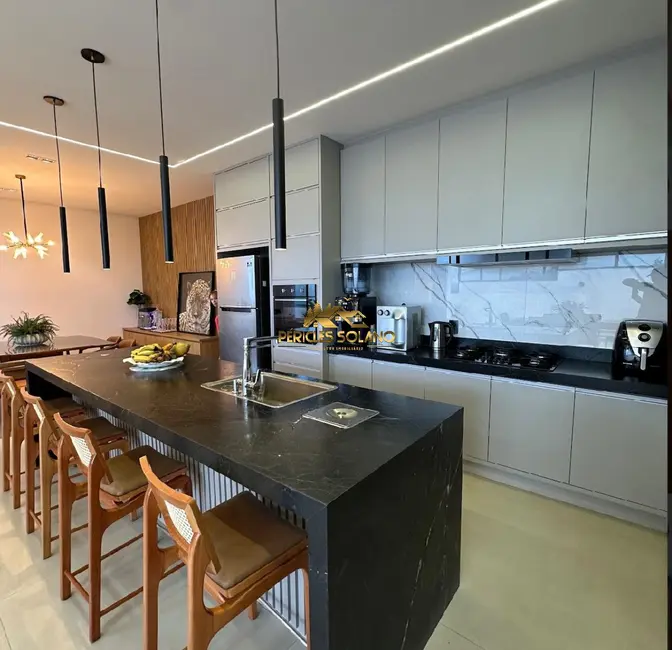 Foto 4 de Casa de Condomínio com 4 quartos à venda, 219m2 em Senador Canedo - GO