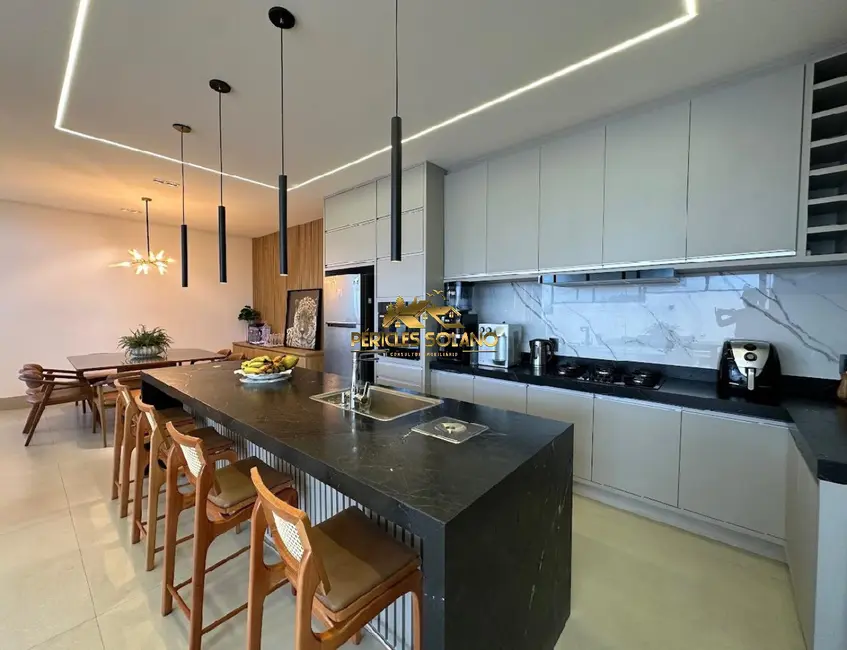 Foto 8 de Casa de Condomínio com 4 quartos à venda, 219m2 em Senador Canedo - GO