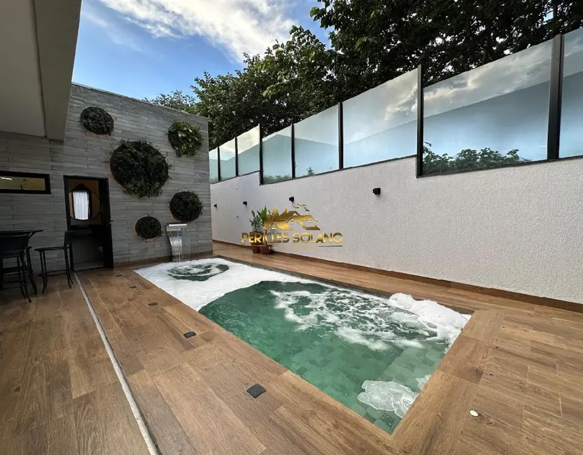 Foto 6 de Casa de Condomínio com 4 quartos à venda, 219m2 em Senador Canedo - GO