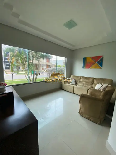 Casa de Condomínio com 3 quartos à venda, 216m2 em Jardins Lisboa, Goiania - GO - imagem 8 Foto 8 de Casa de Condomínio com 3 quartos à venda, 216m2 em Jardins Lisboa, Goiania - GO