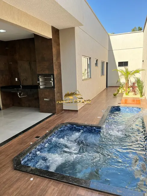 Foto 6 de Casa com 2 quartos à venda, 150m2 em Santuário, Trindade - GO