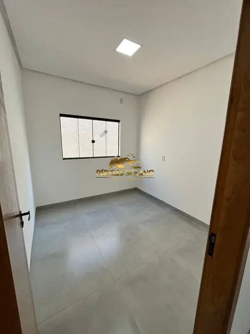 Foto 8 de Casa com 2 quartos à venda, 150m2 em Santuário, Trindade - GO