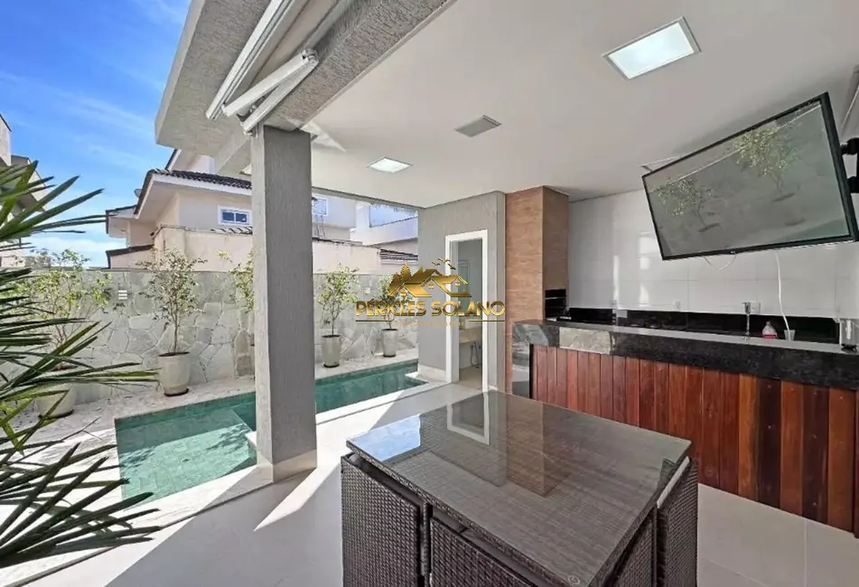 Casa de Condomínio com 3 quartos à venda, 250m2 em Jardins Verona, Goiania - GO - imagem 6 Foto 6 de Casa de Condomínio com 3 quartos à venda, 250m2 em Jardins Verona, Goiania - GO