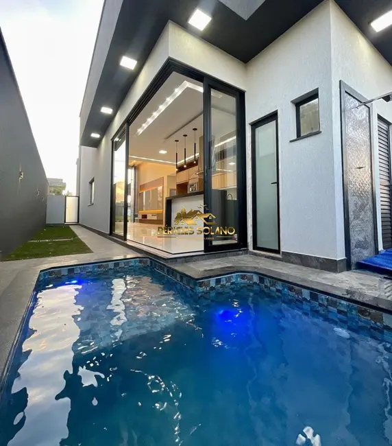 Foto 2 de Casa com 3 quartos à venda, 161m2 em Parqville Pinheiros, Aparecida De Goiania - GO