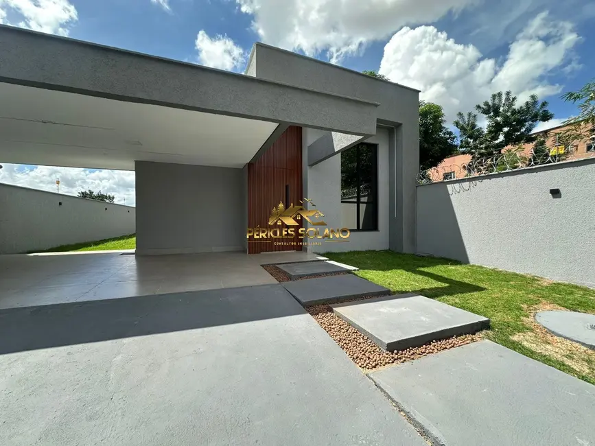 Foto 3 de Casa com 3 quartos à venda, 165m2 em Jardim Cristalino, Aparecida De Goiania - GO