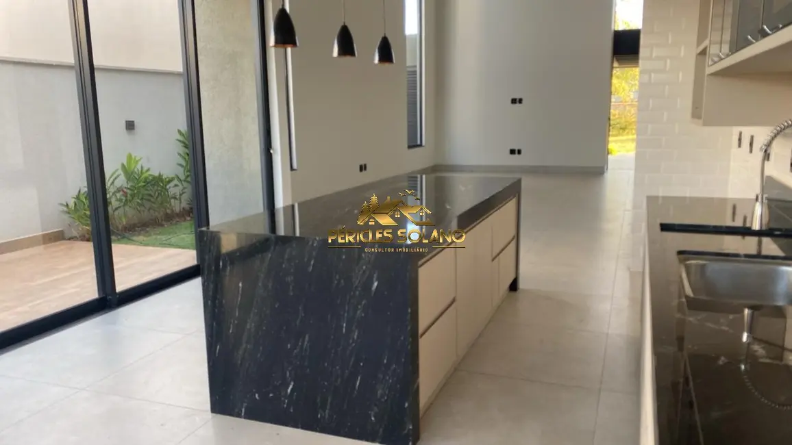 Casa de Condomínio com 4 quartos à venda, 226m2 em Residencial Goiânia Golfe Clube, Goiania - GO - imagem 7 Foto 7 de Casa de Condomínio com 4 quartos à venda, 226m2 em Residencial Goiânia Golfe Clube, Goiania - GO