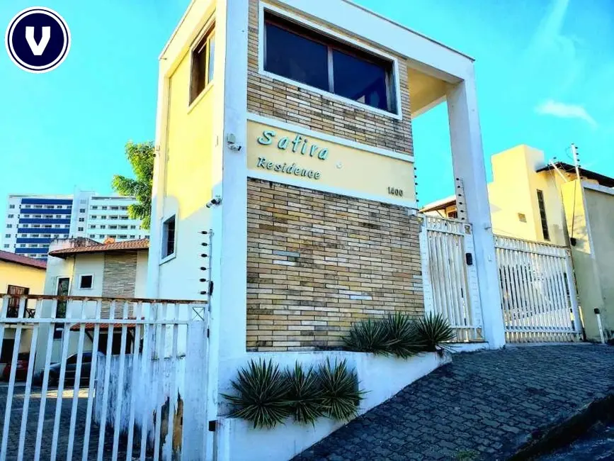Foto 2 de Casa de Condomínio com 4 quartos à venda, 192m2 em De Lourdes, Fortaleza - CE