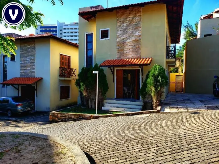 Casa de Condomínio com 4 quartos à venda, 192m2 em De Lourdes, Fortaleza - CE - imagem 4 Foto 4 de Casa de Condomínio com 4 quartos à venda, 192m2 em De Lourdes, Fortaleza - CE