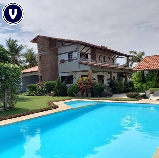 Foto 1 de Casa com 4 quartos à venda, 250m2 em Aquiraz - CE