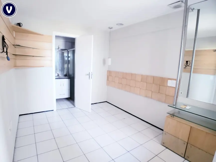 Foto 8 de Apartamento com 2 quartos à venda, 70m2 em Meireles, Fortaleza - CE