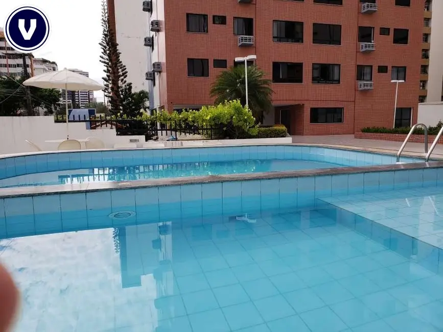 Foto 2 de Apartamento com 3 quartos à venda, 110m2 em Cocó, Fortaleza - CE