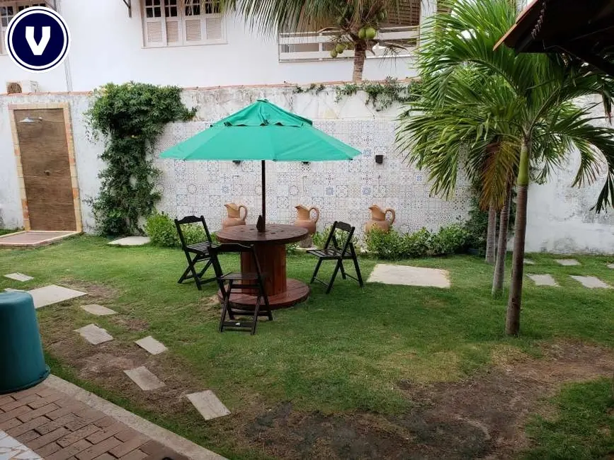 Casa com 10 quartos à venda, 300m2 em Aquiraz - CE - imagem 4 Foto 4 de Casa com 10 quartos à venda, 300m2 em Aquiraz - CE