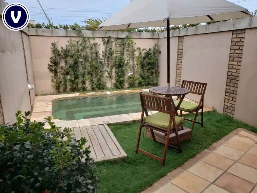 Casa com 10 quartos à venda, 300m2 em Aquiraz - CE - imagem 2 Foto 2 de Casa com 10 quartos à venda, 300m2 em Aquiraz - CE